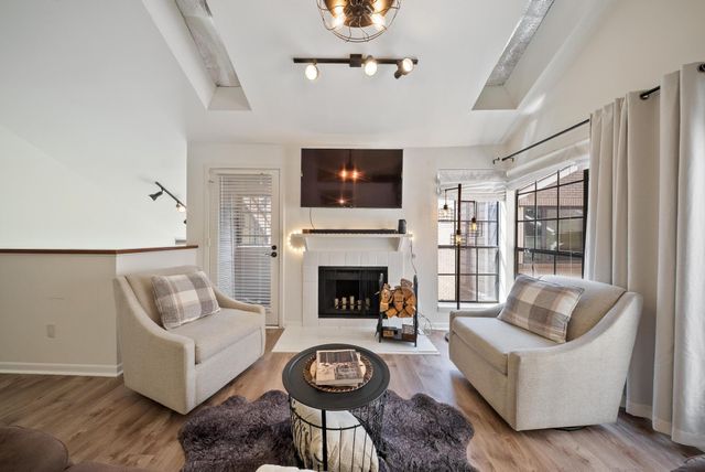 4904 Feagan Street 1, Houston, TX 77007