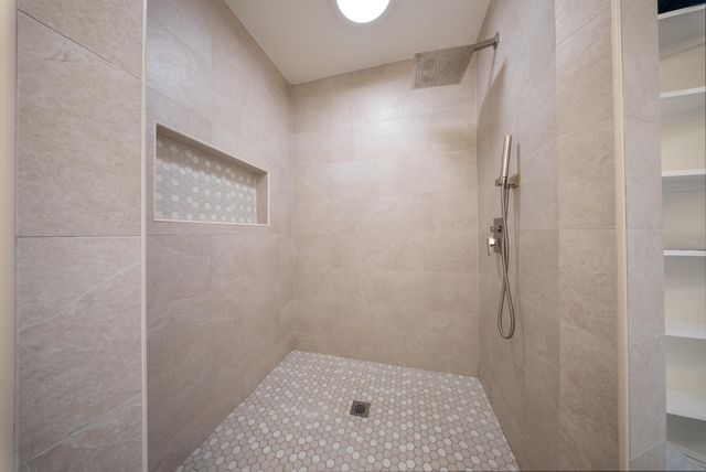 4904 Feagan Street 1, Houston, TX 77007