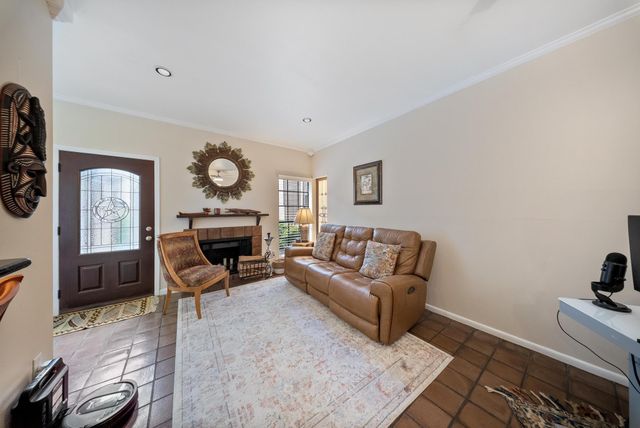 4904 Feagan Street 1, Houston, TX 77007