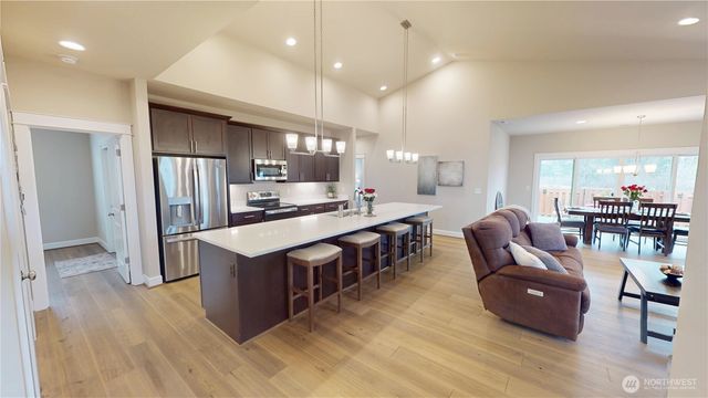 9519 Bowthorpe Street SE, Olympia, WA 98513