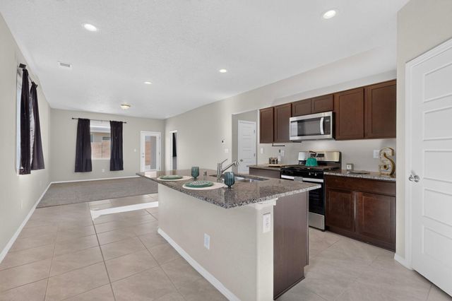 10704 Hopewell Lane SW, Albuquerque, NM 87121