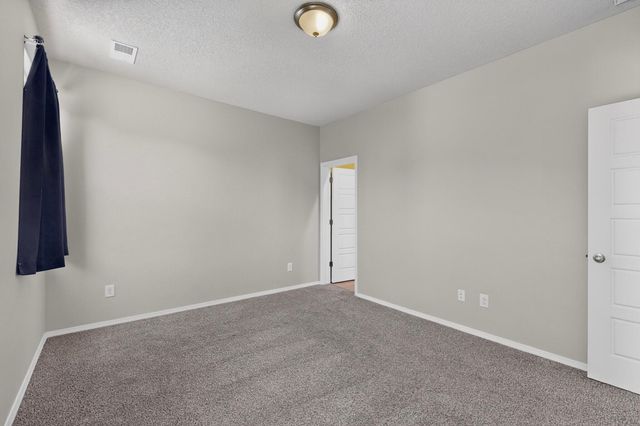 10704 Hopewell Lane SW, Albuquerque, NM 87121