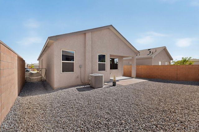 10704 Hopewell Lane SW, Albuquerque, NM 87121