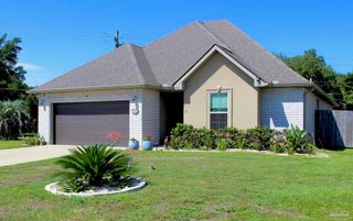 9511 Crimson Pointe Cir, Pensacola, FL 32526