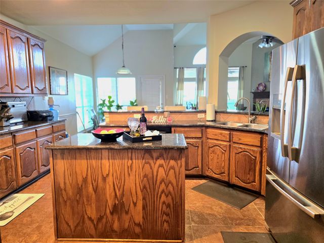 506 Magnolia Lane, Glenn Heights, TX 75154
