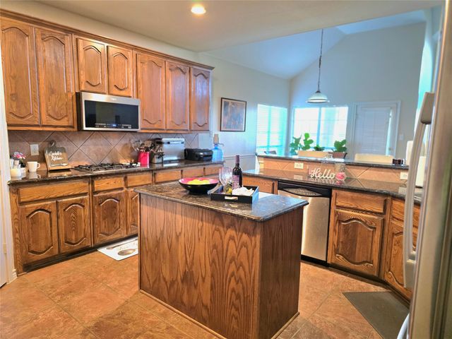 506 Magnolia Lane, Glenn Heights, TX 75154