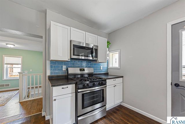 702 N Broad Street, Mankato, MN 56001