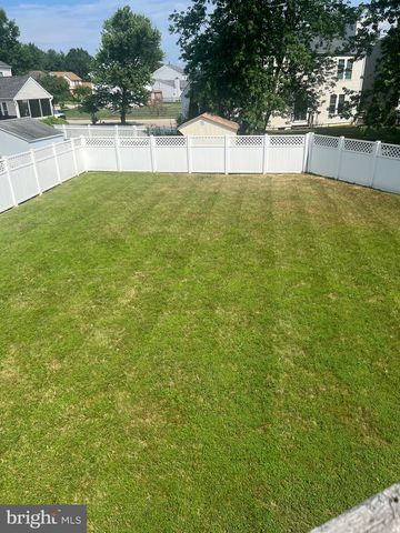 6 SHAMROCK AVE, New Castle, DE 19720