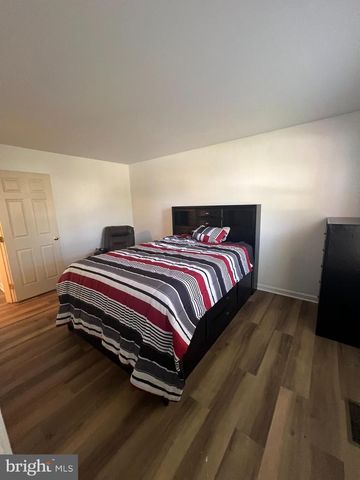 6 SHAMROCK AVE, New Castle, DE 19720