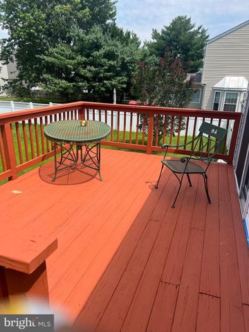 6 SHAMROCK AVE, New Castle, DE 19720