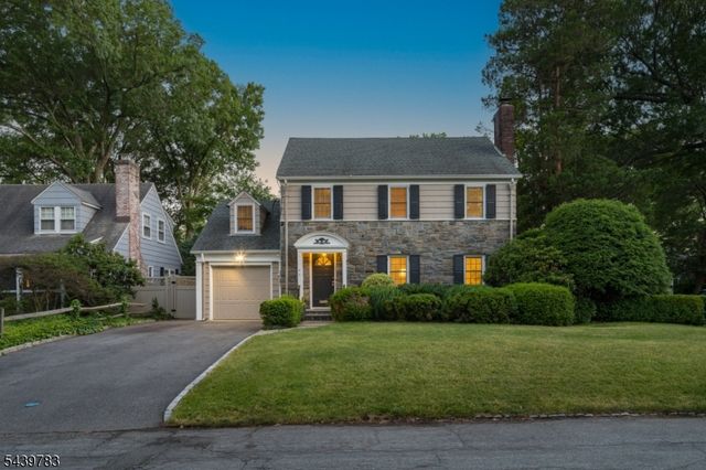 44 Wellington Ave, Millburn Twp., NJ 07078