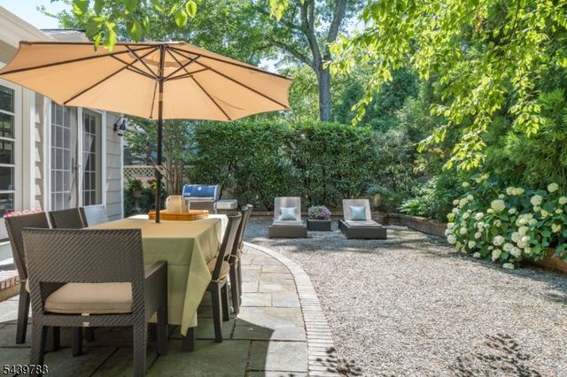 44 Wellington Ave, Millburn Twp., NJ 07078
