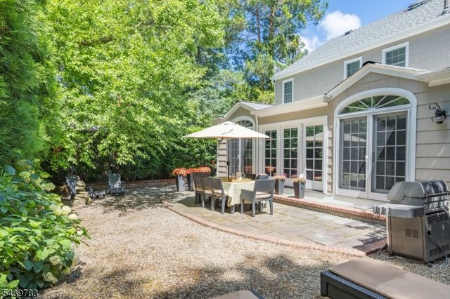 44 Wellington Ave, Millburn Twp., NJ 07078