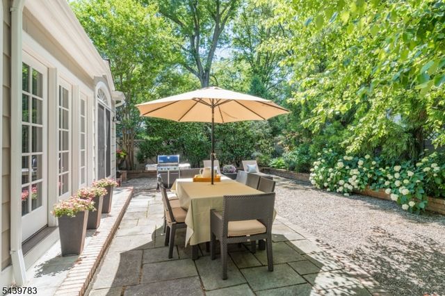 44 Wellington Ave, Millburn Twp., NJ 07078