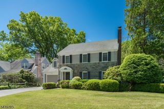 44 Wellington Ave, Millburn Twp., NJ 07078