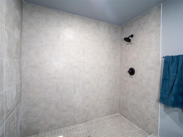 628 S Philadelphia Avenue, Shawnee, OK 74801