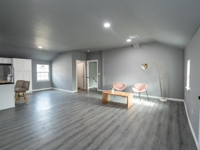 628 S Philadelphia Avenue, Shawnee, OK 74801