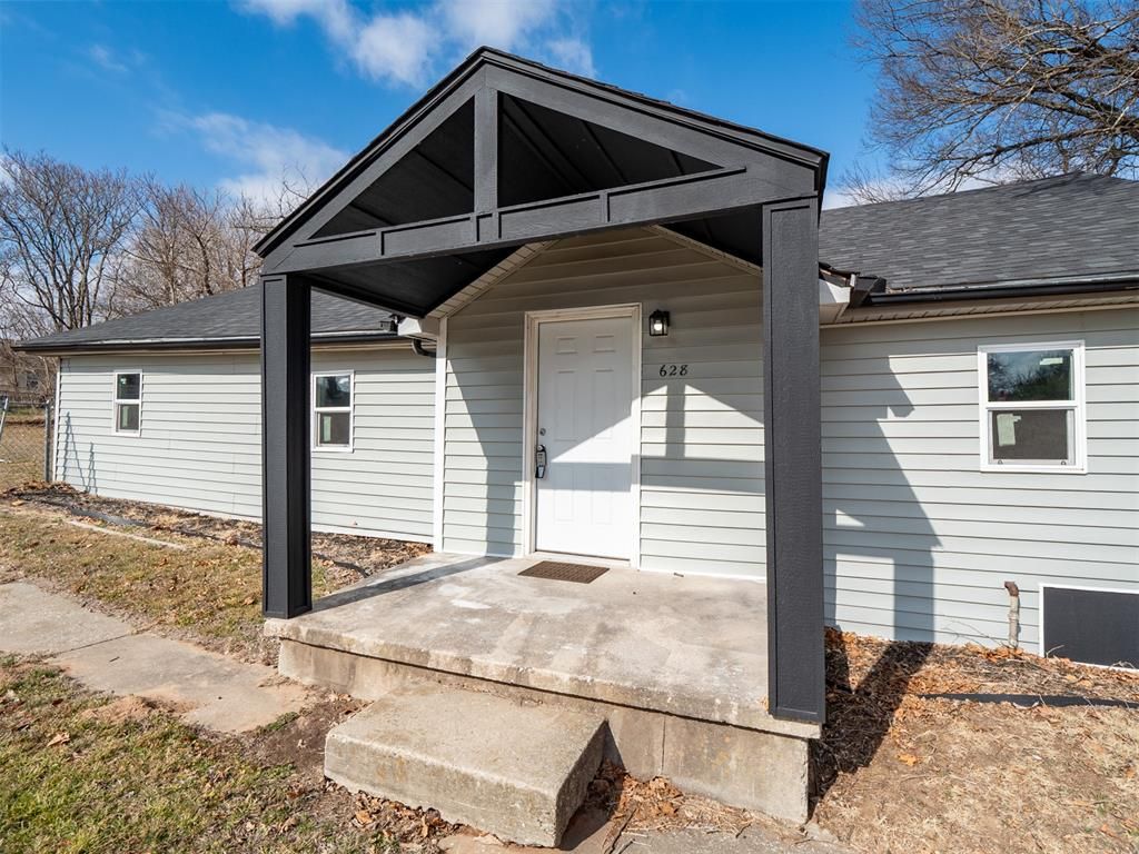 628 S Philadelphia Avenue, Shawnee, OK 74801