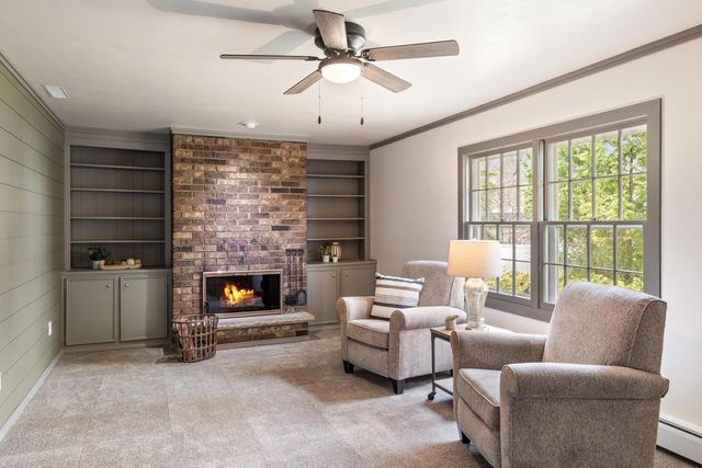1300 HIAWATHA CIRCLE, Green Bay, WI 54313