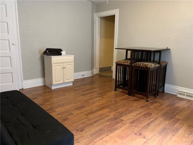 518 Carolyn Ave, Bellevue, PA 15202