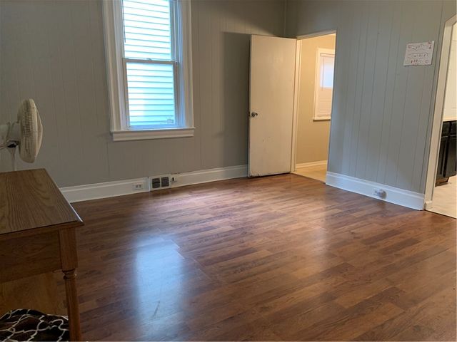 518 Carolyn Ave, Bellevue, PA 15202