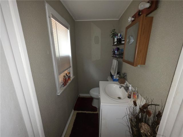 518 Carolyn Ave, Bellevue, PA 15202