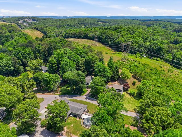 1210 Lovelady Lewis Road, Soddy Daisy, TN 37379