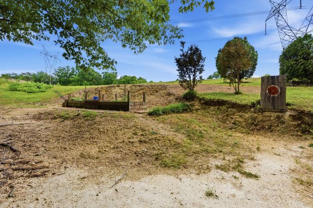 1210 Lovelady Lewis Road, Soddy Daisy, TN 37379