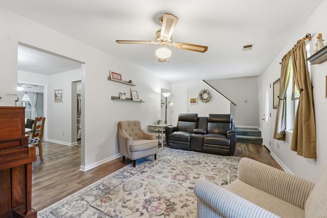 1210 Lovelady Lewis Road, Soddy Daisy, TN 37379
