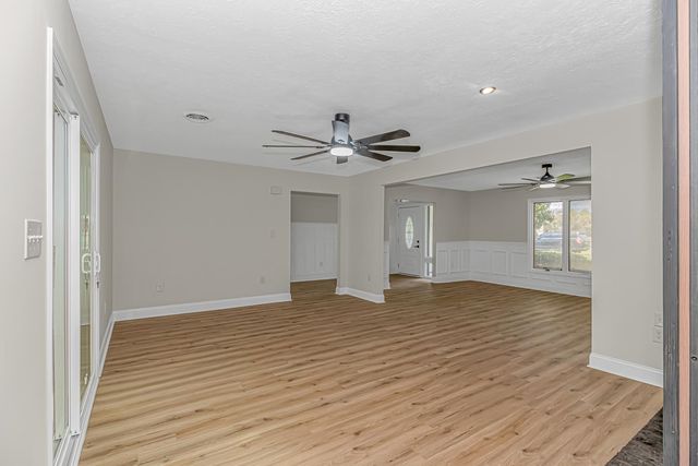 1124 Plantation Dr., Surfside Beach, SC 29575