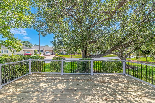 1124 Plantation Dr., Surfside Beach, SC 29575