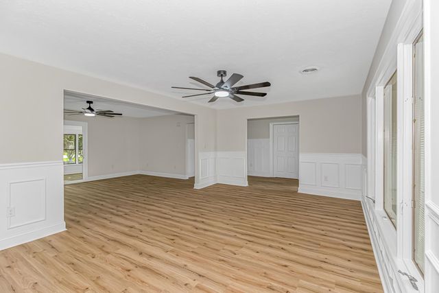 1124 Plantation Dr., Surfside Beach, SC 29575