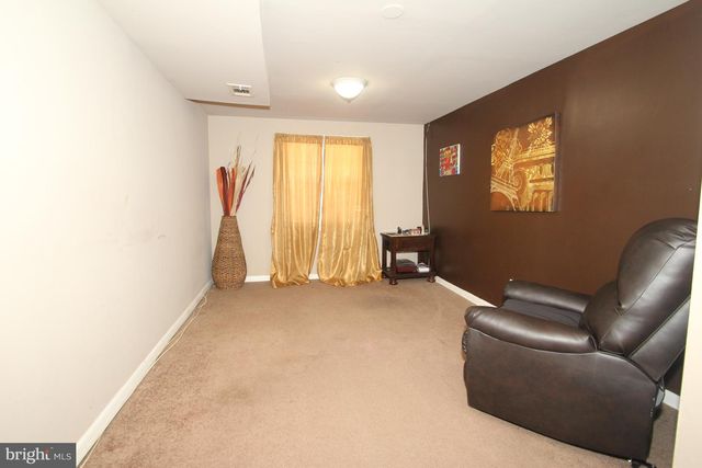 4 BERKELY WAY, New Castle, DE 19720