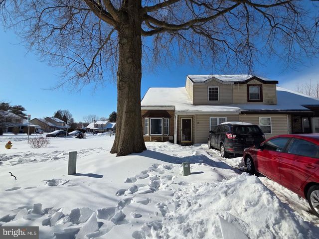 4 BERKELY WAY, New Castle, DE 19720