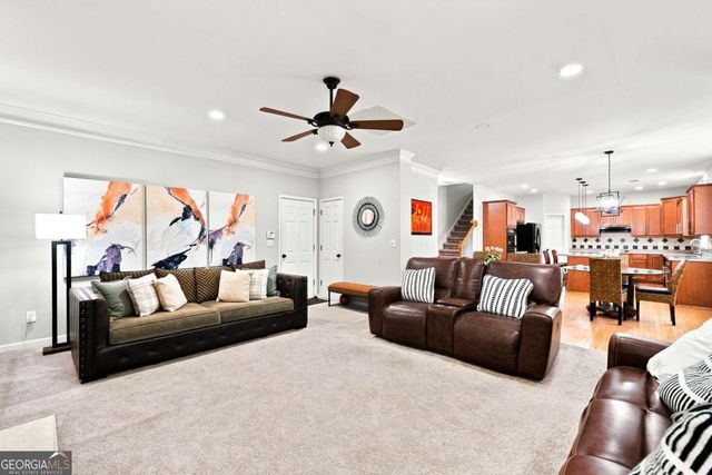 245 Chadwyck Lane, Canton, GA 30115