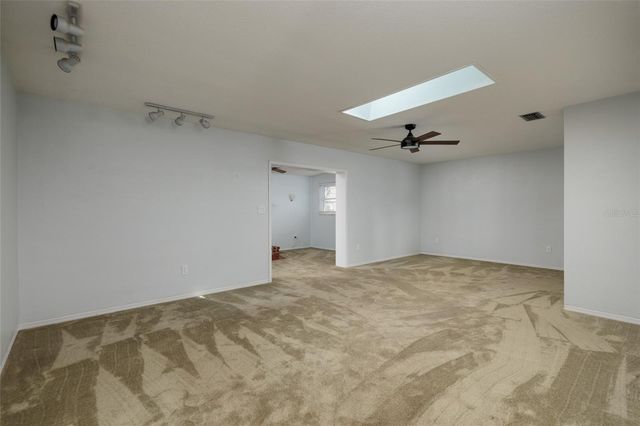 2045 66TH AVENUE S, St Petersburg, FL 33712