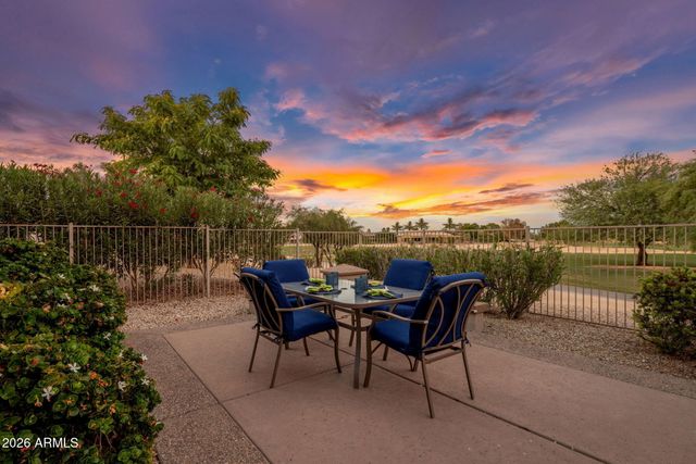 19591 N RIM Drive, Surprise, AZ 85374