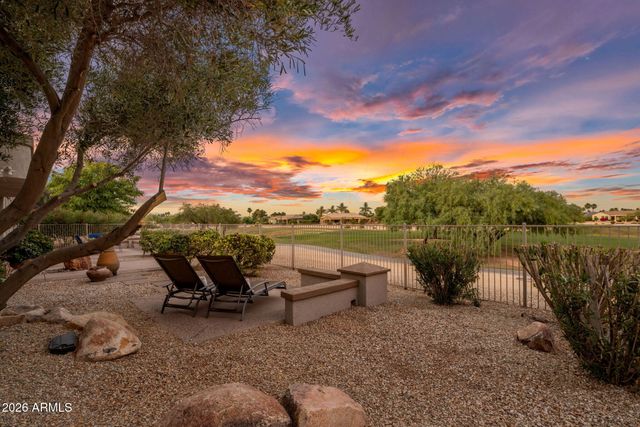 19591 N RIM Drive, Surprise, AZ 85374