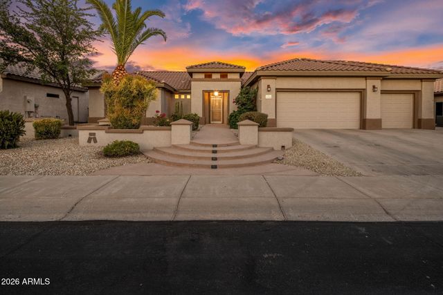 19591 N RIM Drive, Surprise, AZ 85374