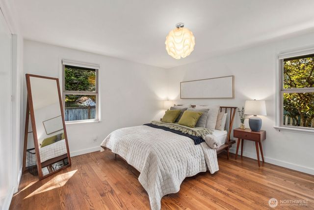 1253 NE 90th Street, Seattle, WA 98115