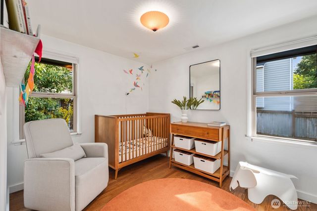 1253 NE 90th Street, Seattle, WA 98115