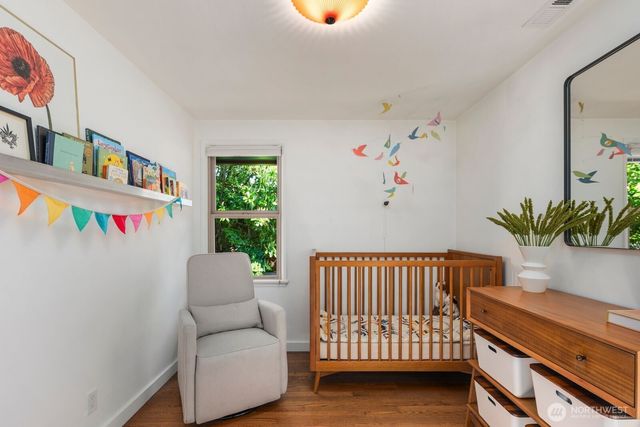 1253 NE 90th Street, Seattle, WA 98115