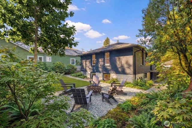 1253 NE 90th Street, Seattle, WA 98115