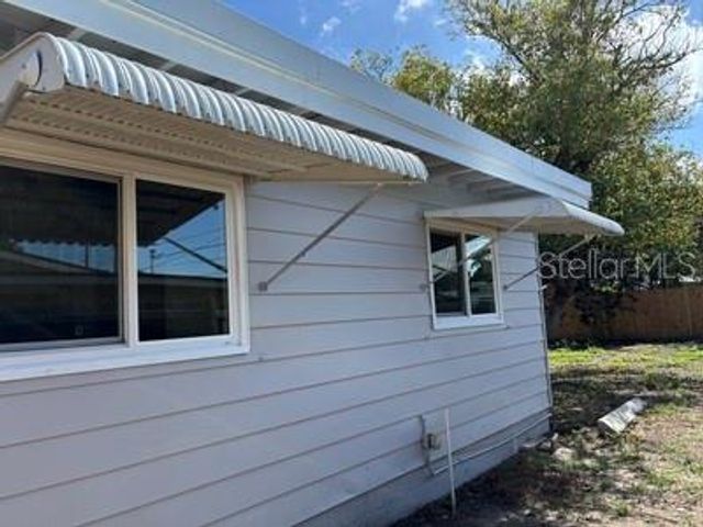 5165 104TH WAY N, St Petersburg, FL 33708
