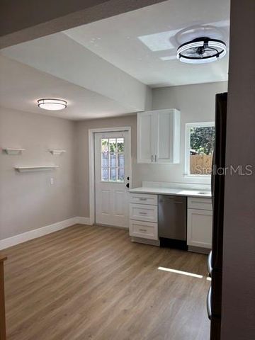 5165 104TH WAY N, St Petersburg, FL 33708