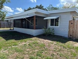 5165 104TH WAY N, St Petersburg, FL 33708
