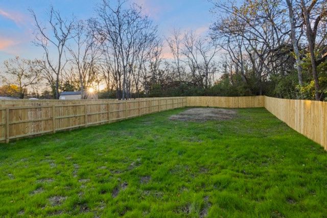 3826 Saunders Ave, Nashville, TN 37216