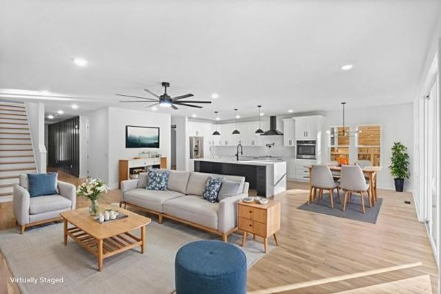 3826 Saunders Ave, Nashville, TN 37216