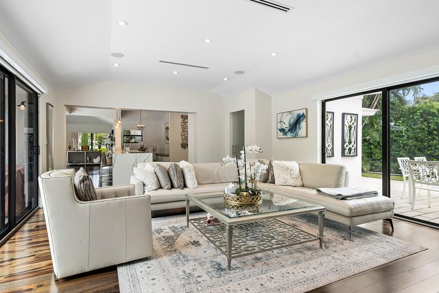 1117 Lake Drive, Delray Beach, FL 33444