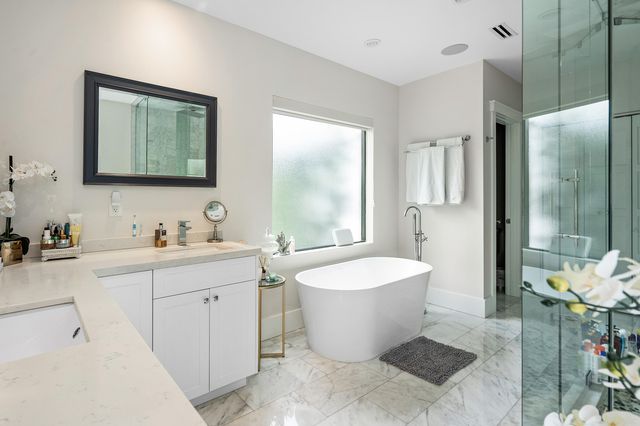 1117 Lake Drive, Delray Beach, FL 33444